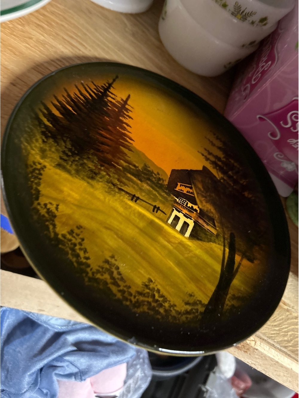 SMF SCHRAMBERG MAJOLIKA  PLATE 7 3/4"d Hand Painted
